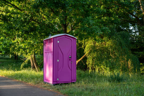 Best Portable restroom trailer rental  in Pepperdine University, CA